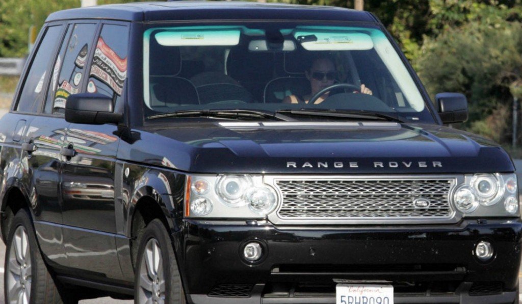 Angelina Jolie car 