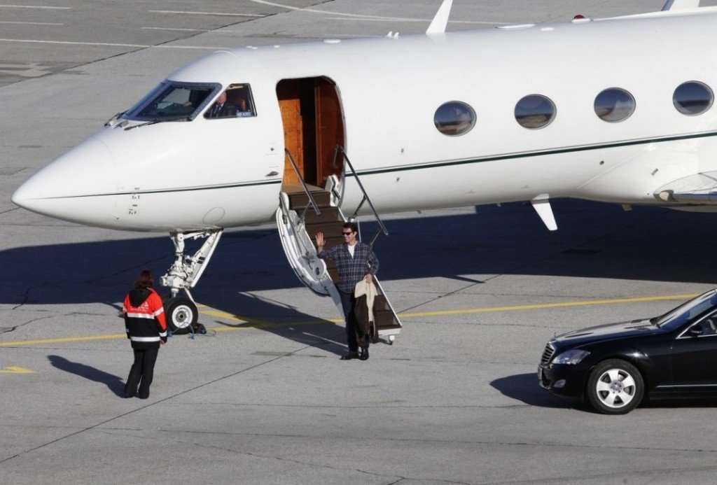 Tom Cruise jet