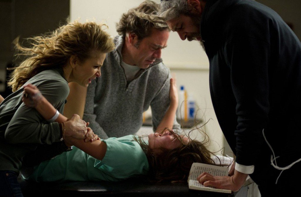 Aaron Eckhart Net Worth