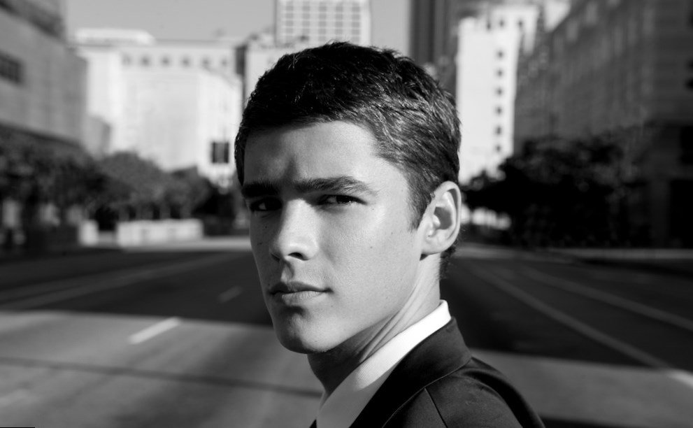 Brenton Thwaites Net Worth