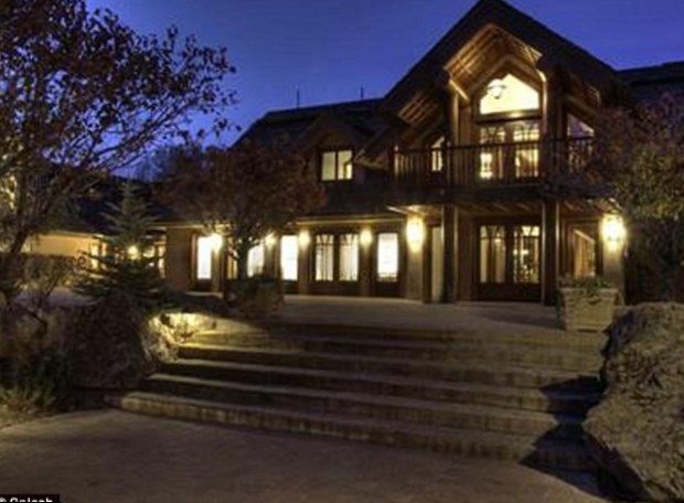 Bruce Willis house Idaho chalet Bruce Willis house