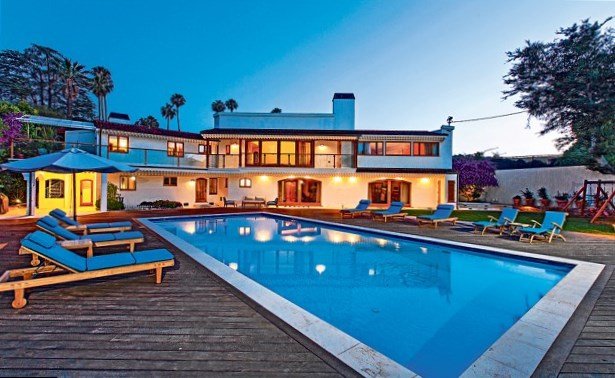 Bruce Willis Beverly Hills home Bruce Willis house