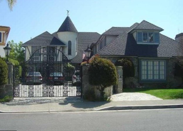 Mike Chang. Austin House Mike Chang house