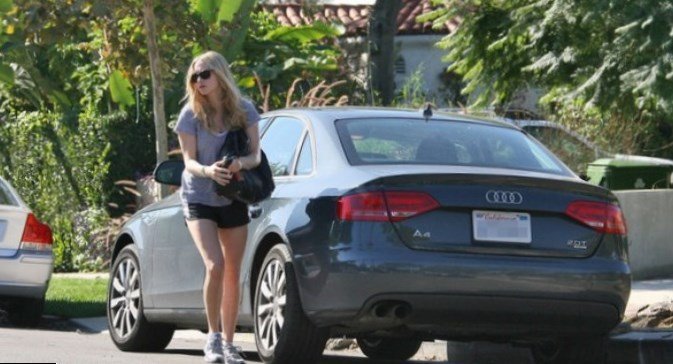 Amanda Seyfried cars Audi A4 Amanda Seyfried cars