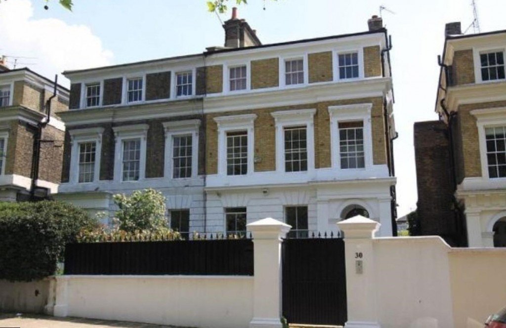 Amy Winehouse house