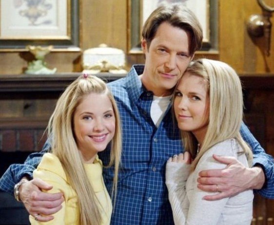 Ashley Benson Net Worth