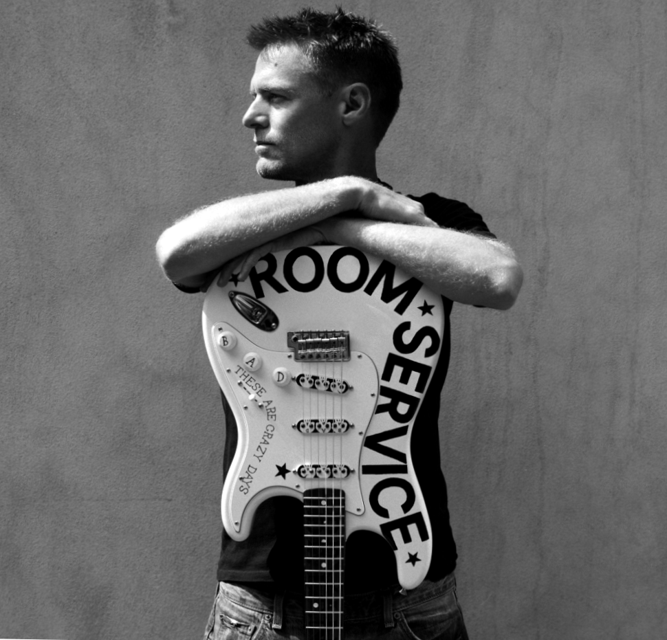 Bryan Adams Net Worth