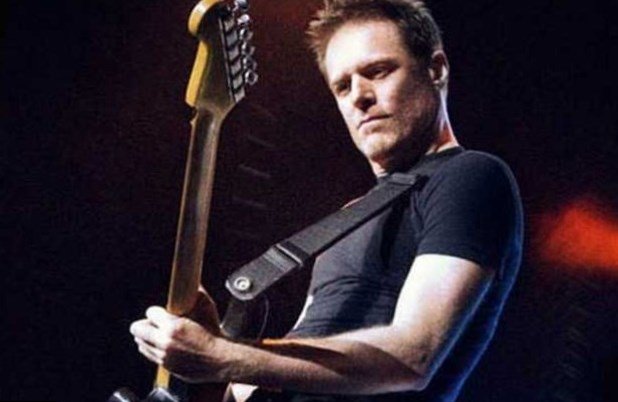 Bryan Adams Net Worth