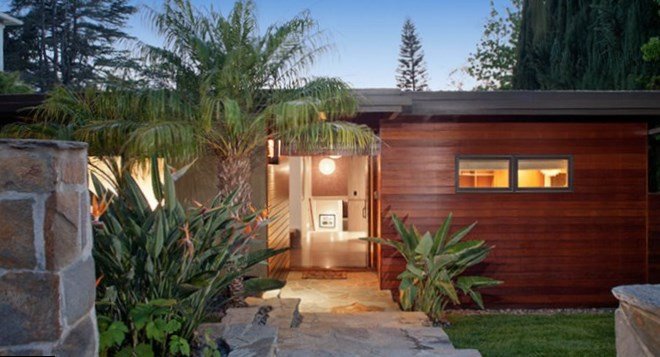 Aisha Tyler  House in Los Angeles Aisha Tyler house