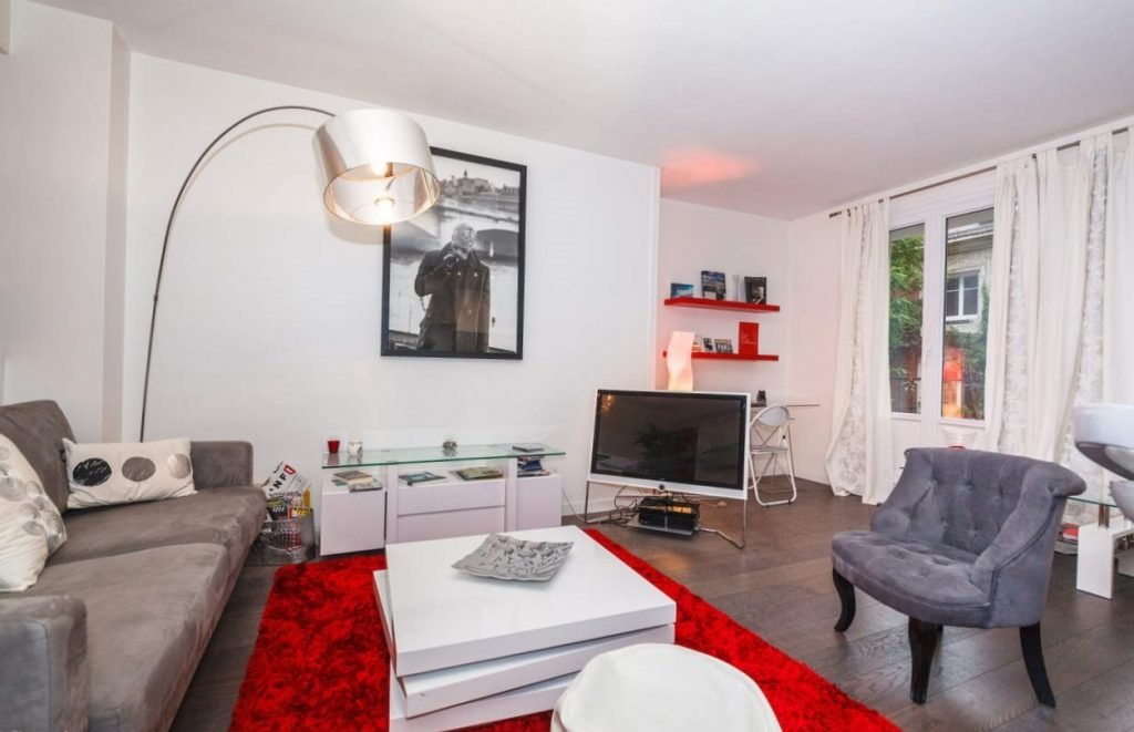 Alain Delon house in Paris Alain Delon house