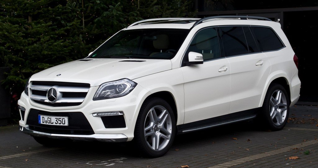 Shay Mitchell car