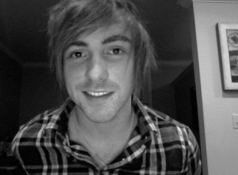 Alex Gaskarth net worth