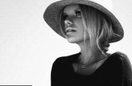 Alli Simpson net worth