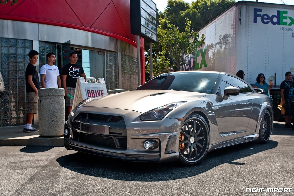 Nissan GT-R R35 Nissan GT-R R35